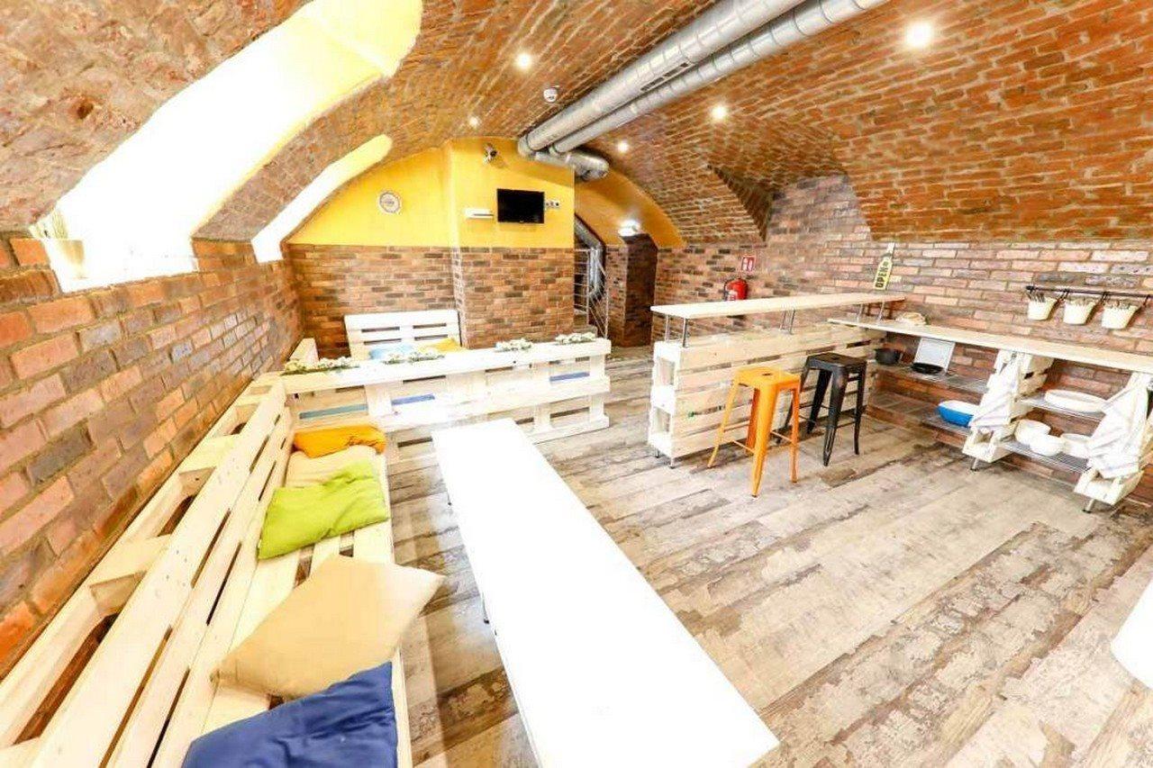 Do Step Inn Home - Hotel & Hostel Wien Exteriör bild